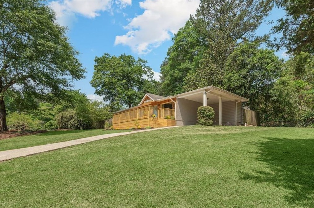 3070 Lindon Ln, Decatur GA  30033-3917 exterior