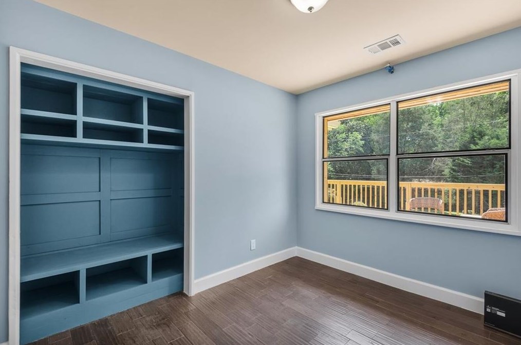 3070 Lindon Ln, Decatur GA  30033-3917 exterior