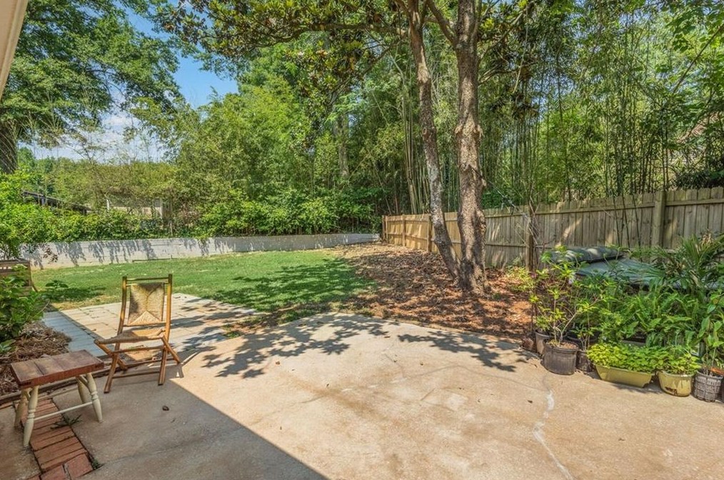 3070 Lindon Ln, Decatur GA  30033-3917 exterior