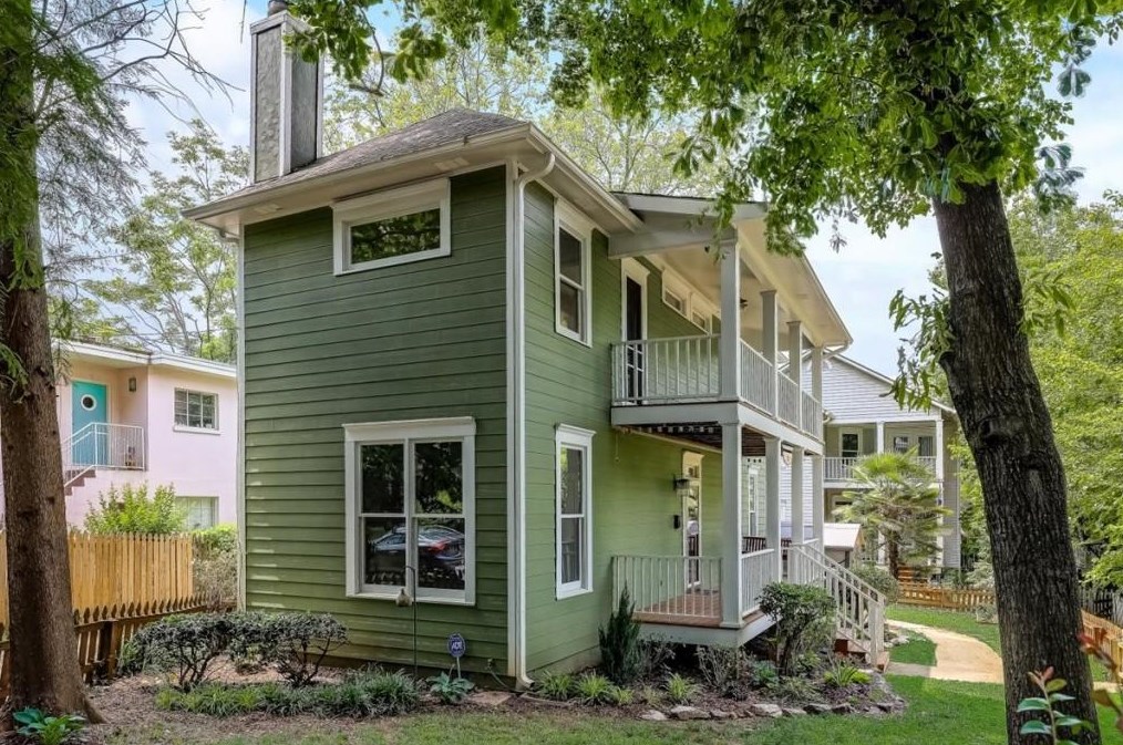 387 Oakland Ave, Atlanta GA  30312-2232 exterior