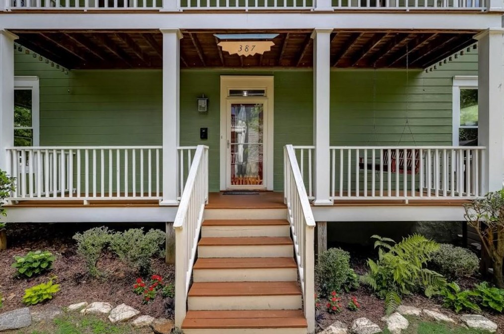 387 Oakland Ave, Atlanta GA  30312-2232 exterior