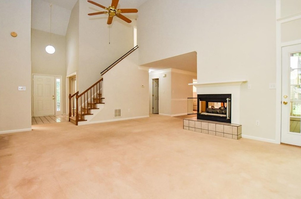 120 Hillsborough Dr, Athens GA  30606-6424 exterior