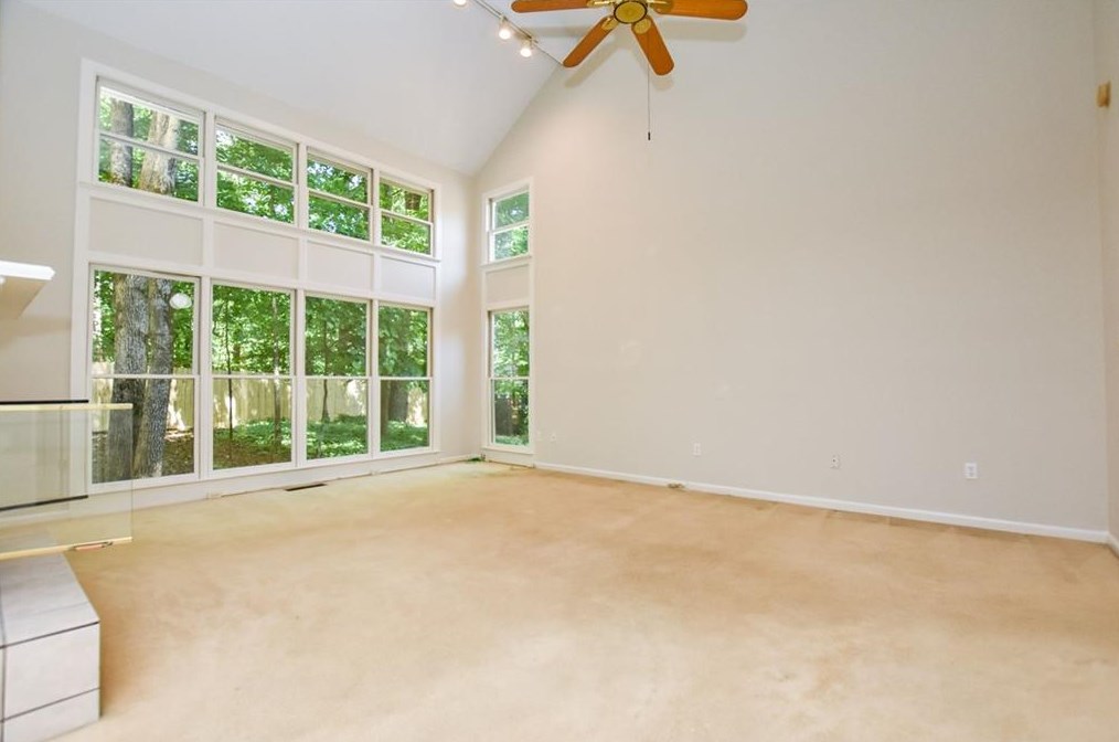 120 Hillsborough Dr, Athens GA  30606-6424 exterior