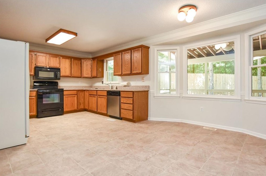 120 Hillsborough Dr, Athens GA  30606-6424 exterior