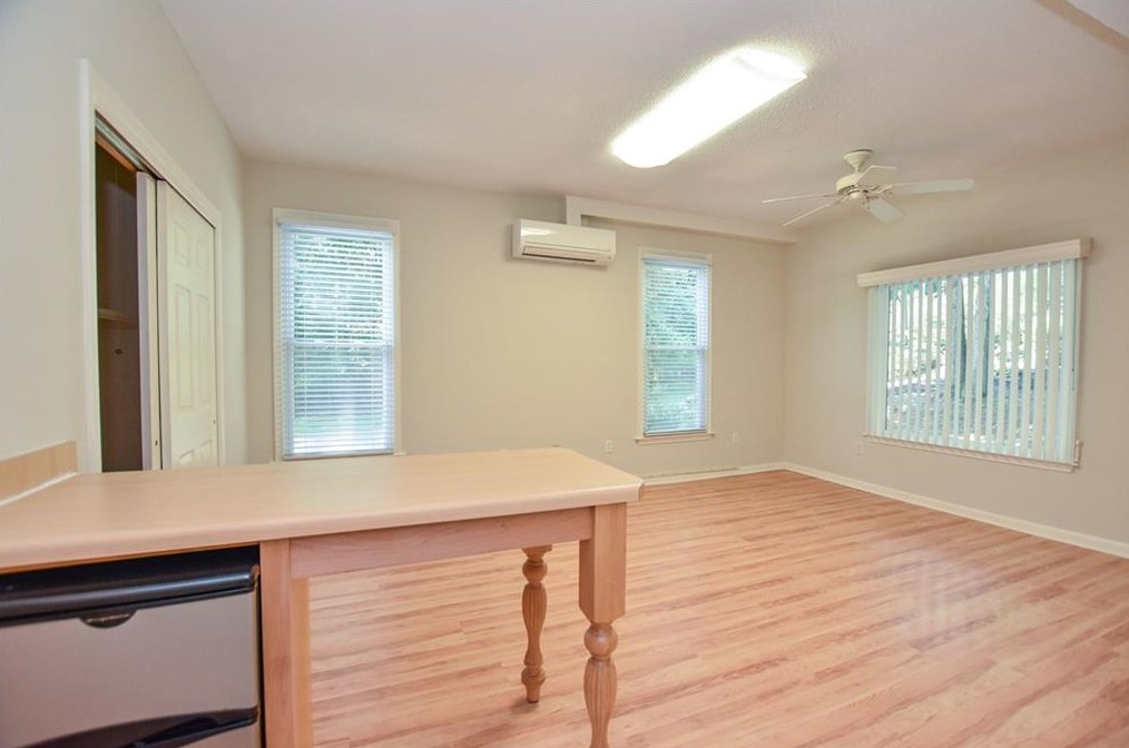 120 Hillsborough Dr, Athens GA  30606-6424 exterior