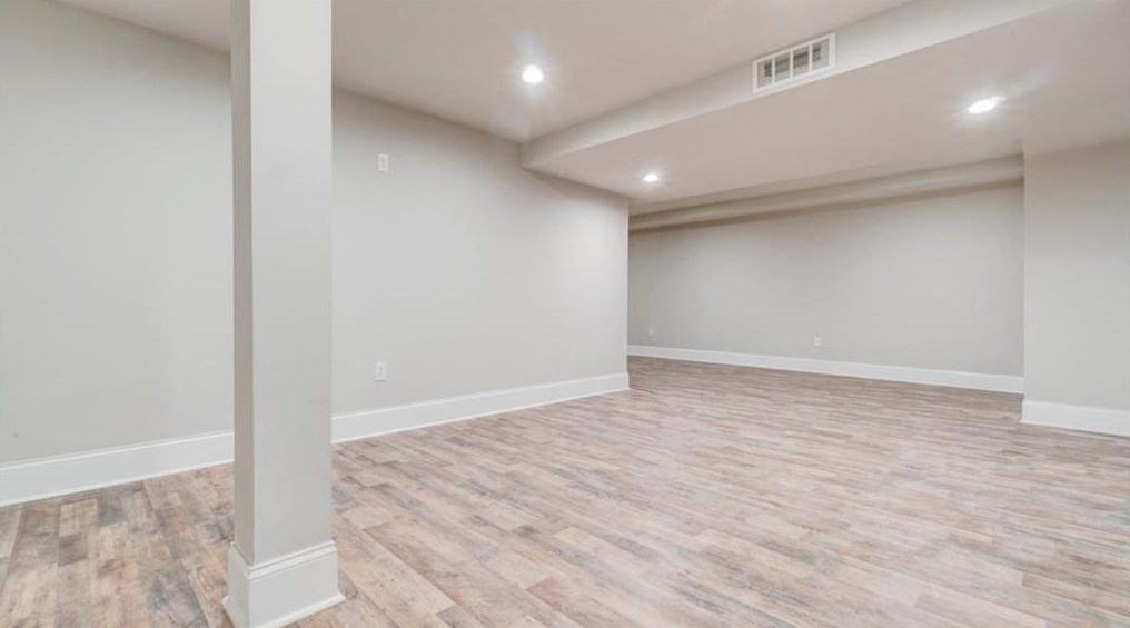 4330 Stonewall Tell Rd, Atlanta GA  30349-1714 exterior