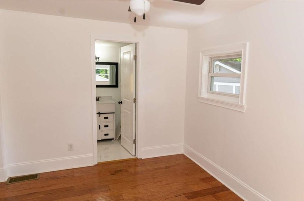 2021 Tiger Flowers Dr, Atlanta GA  30314-1325 exterior