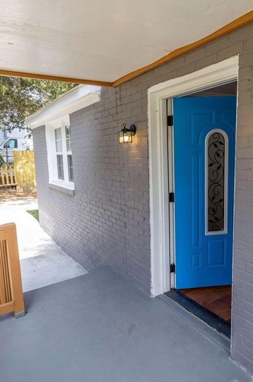 2021 Tiger Flowers Dr, Atlanta GA  30314-1325 exterior