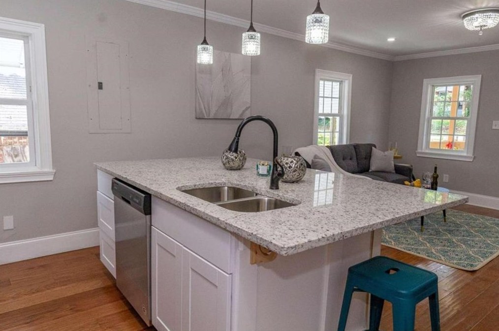 2021 Tiger Flowers Dr, Atlanta GA  30314-1325 exterior