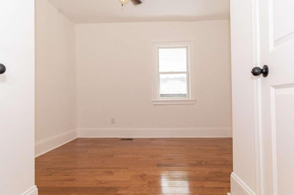 2021 Tiger Flowers Dr, Atlanta GA  30314-1325 exterior