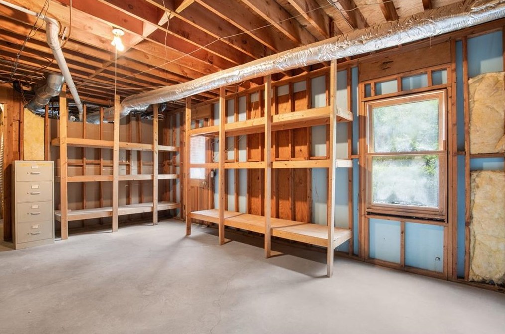 2932 Hamilton Sq, Decatur GA  30033-1146 exterior