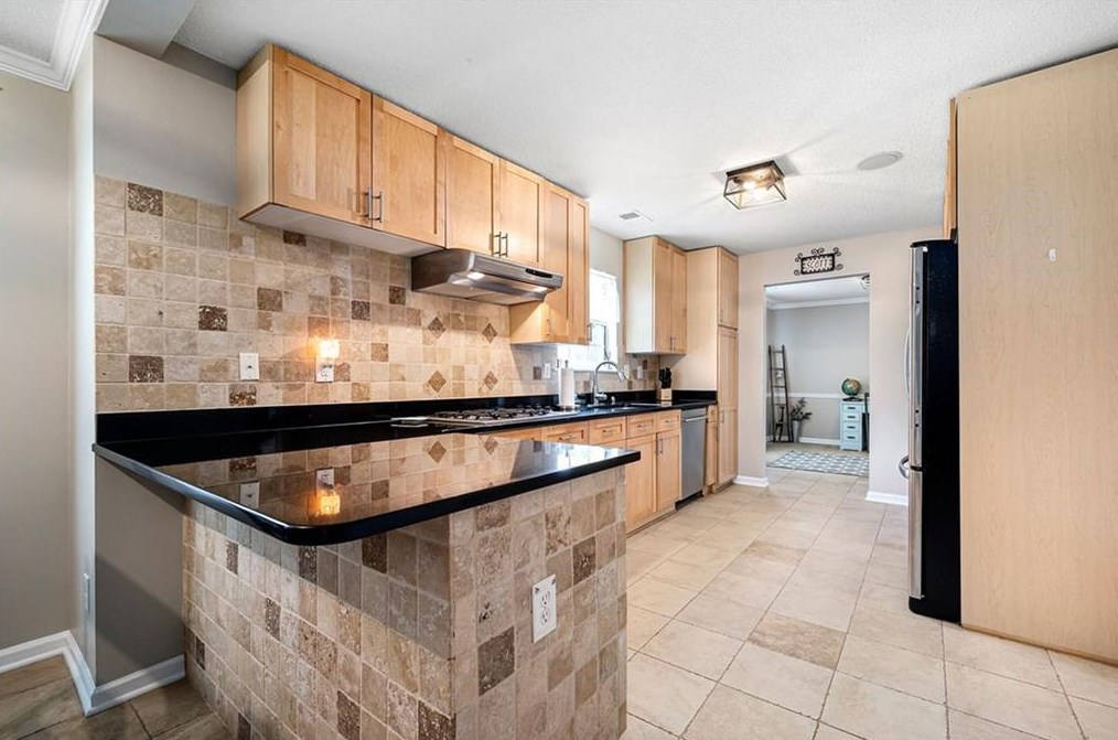 446 Silverleaf Ln, Dallas GA  30157-4618 exterior