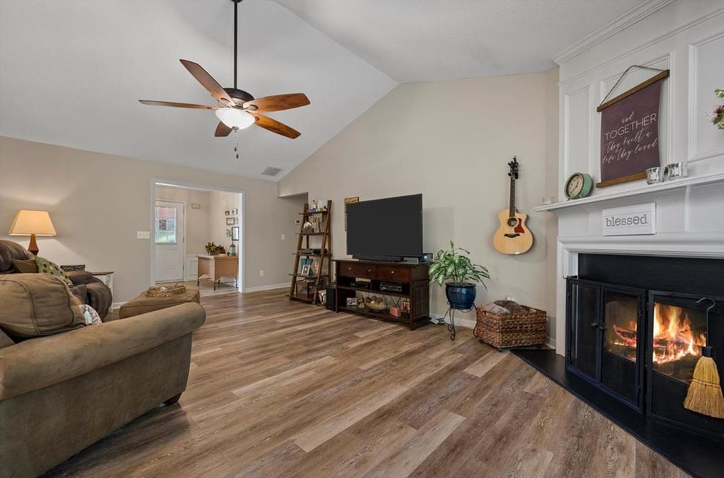 2515 Traywick Chase, Alpharetta GA 30004-4206 exterior