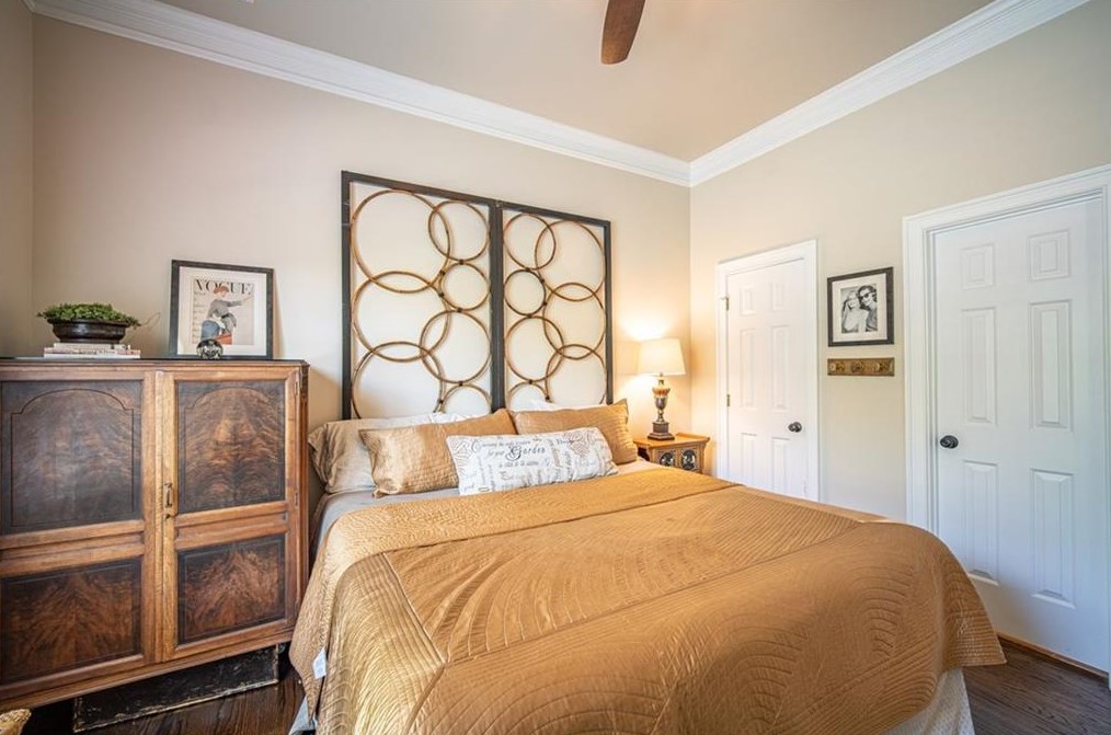415 Wembley Cir, Atlanta GA  30328-6755 exterior