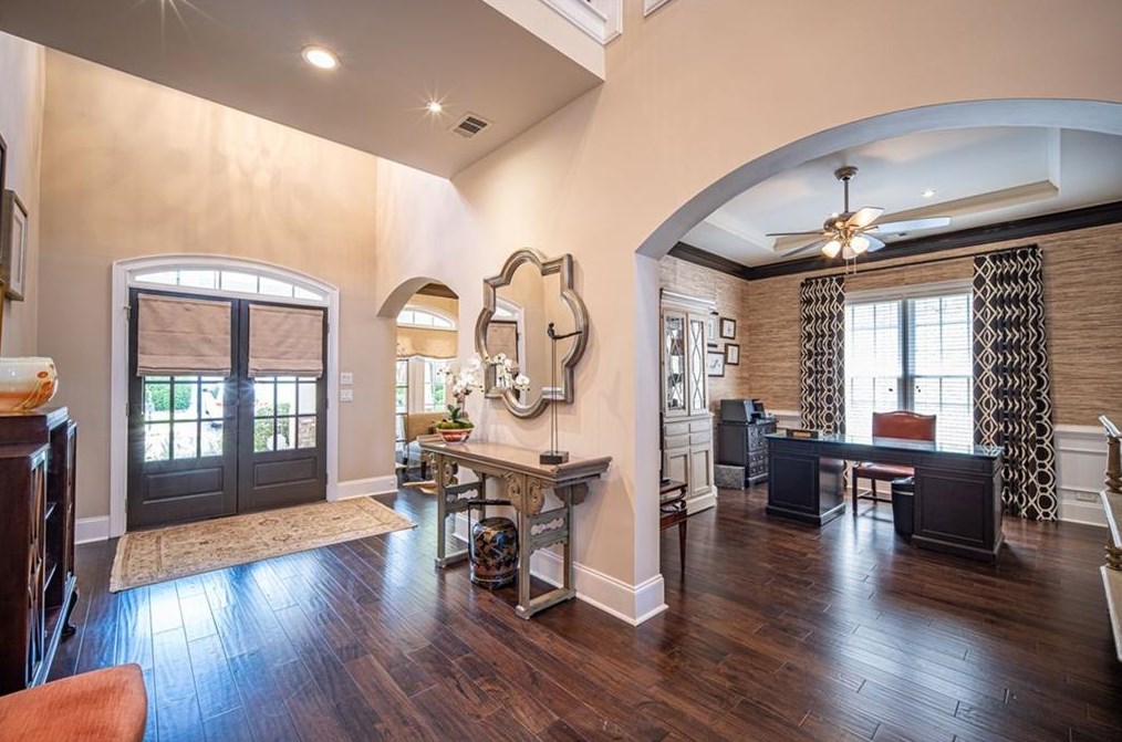 415 Wembley Cir, Atlanta GA  30328-6755 exterior