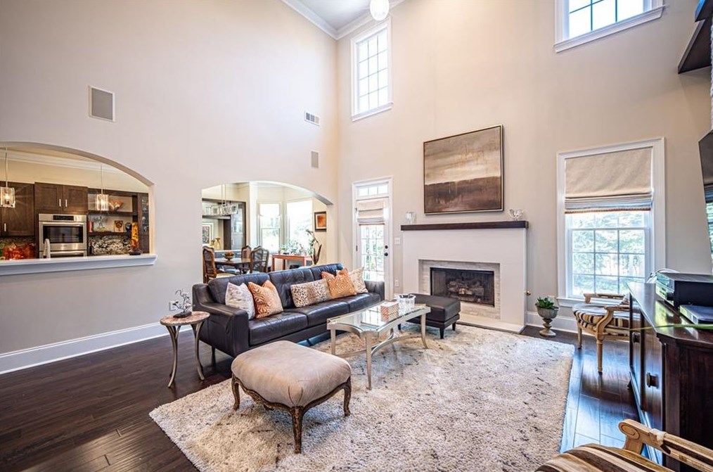 415 Wembley Cir, Atlanta GA  30328-6755 exterior