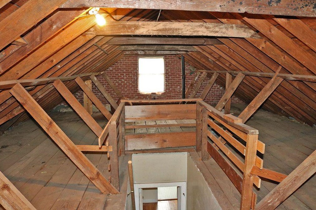 1348 Scott Blvd, Decatur GA  30030-1421 exterior