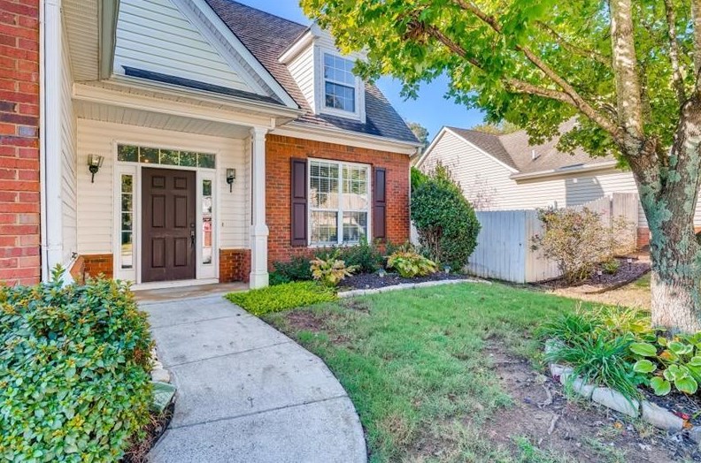 1163 Rhyne Chase, Smyrna GA  30082-4244 exterior