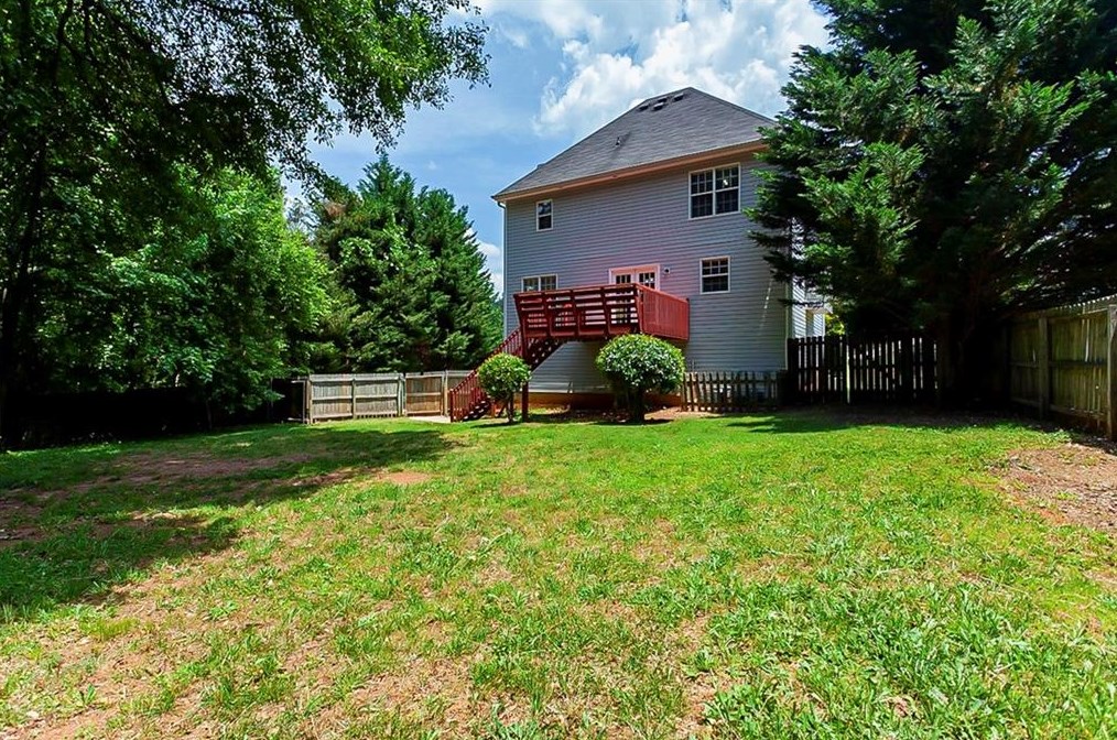 131 Oliver Ct, Douglasville GA  30134-5250 exterior