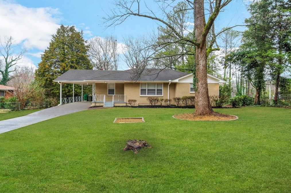 4372 Cook Pl, Decatur GA  30035-1703 exterior