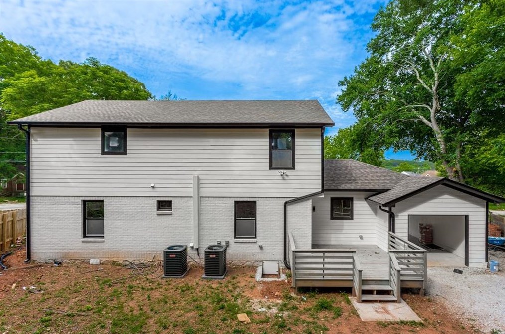 2682 Mcafee Rd, Decatur GA  30032-4237 exterior