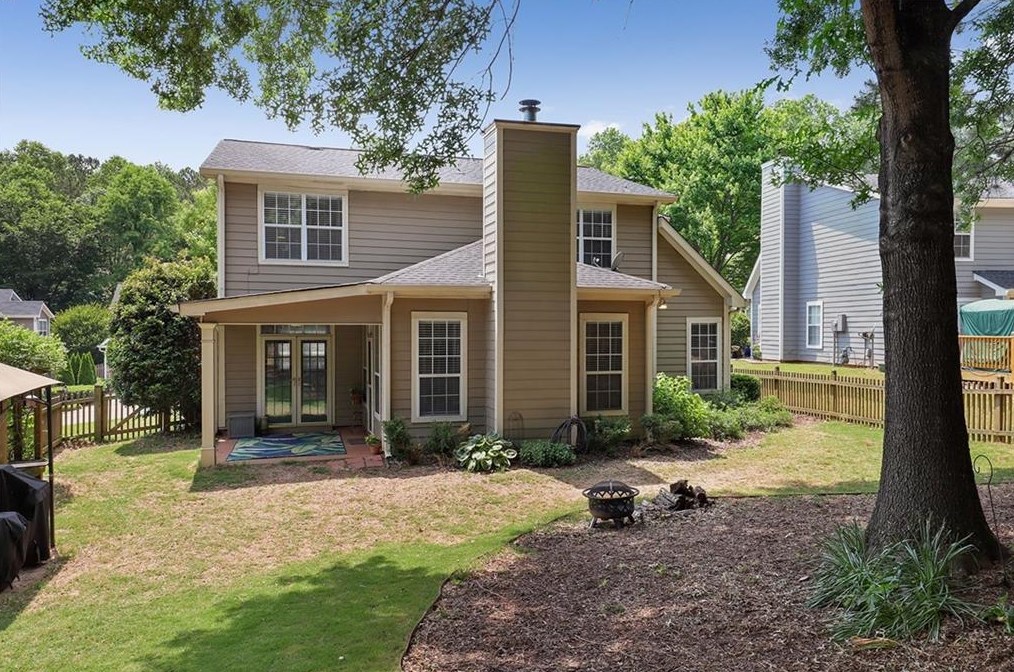 2195 Berryhill Cir, Smyrna GA  30082-4744 exterior