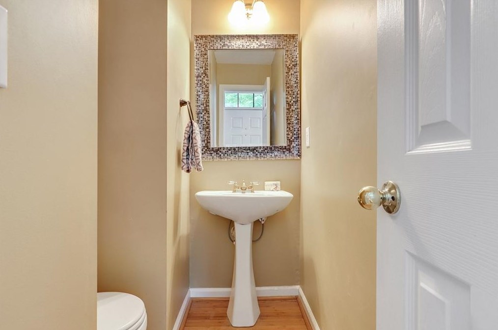 2195 Berryhill Cir, Smyrna GA  30082-4744 exterior