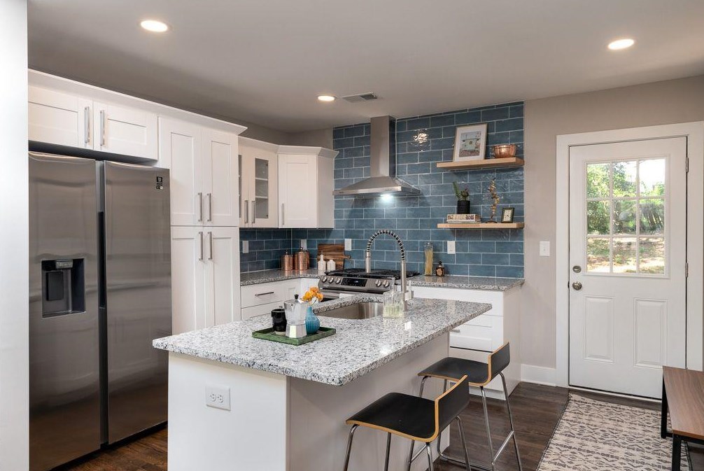 2769 Glenvalley Dr, Decatur GA  30032-4207 exterior