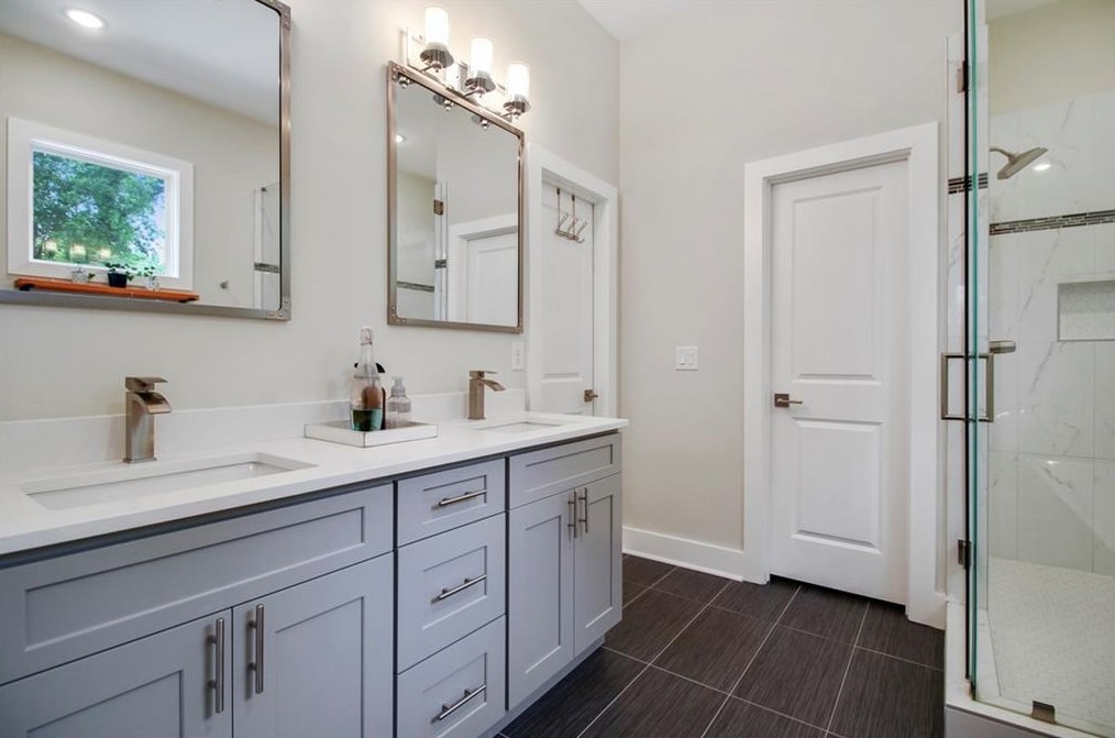 3060 Glendale Ct, Decatur GA  30032-5802 exterior