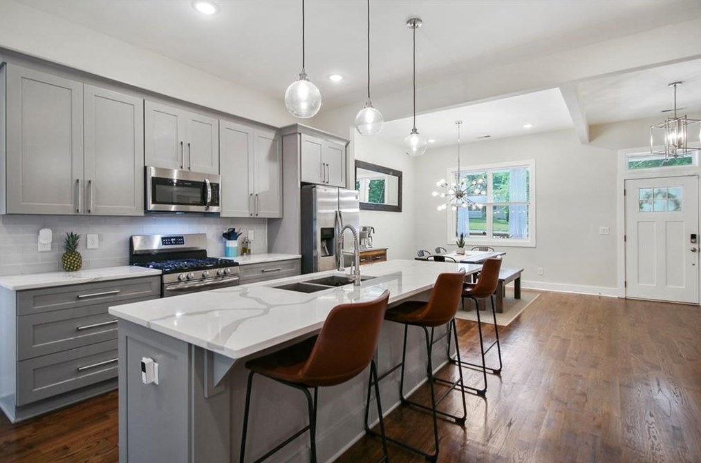 3060 Glendale Ct, Decatur GA  30032-5802 exterior