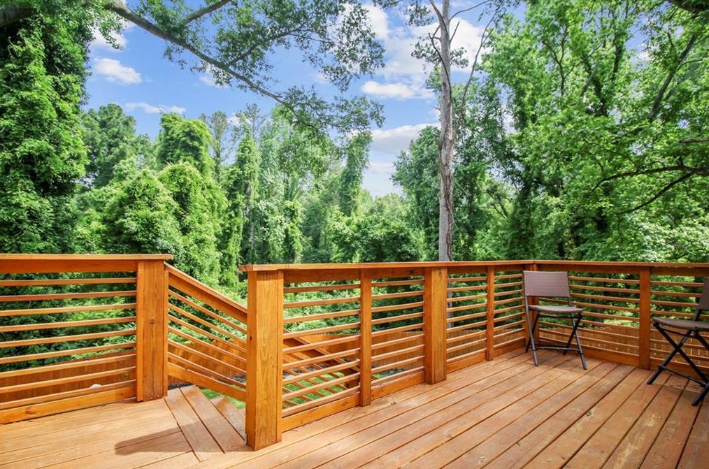 3060 Glendale Ct, Decatur GA  30032-5802 exterior