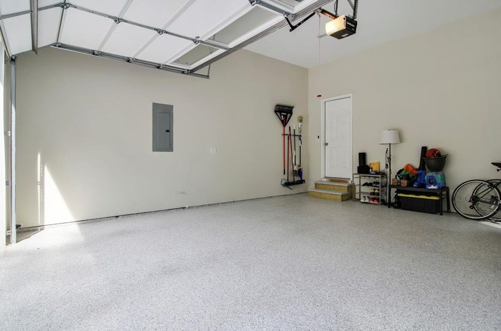 3060 Glendale Ct, Decatur GA  30032-5802 exterior