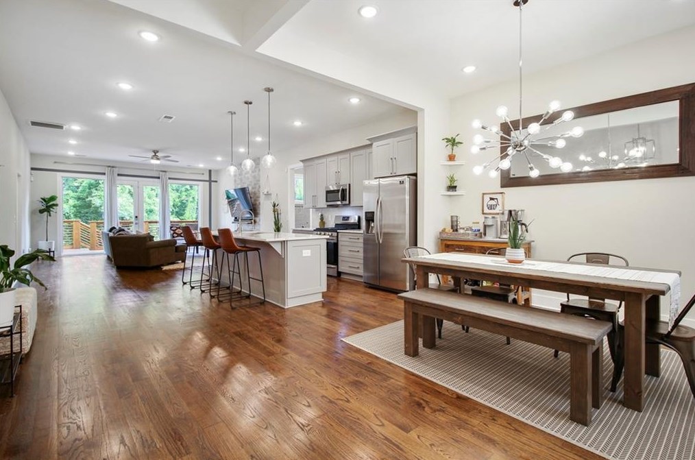 3060 Glendale Ct, Decatur GA  30032-5802 exterior