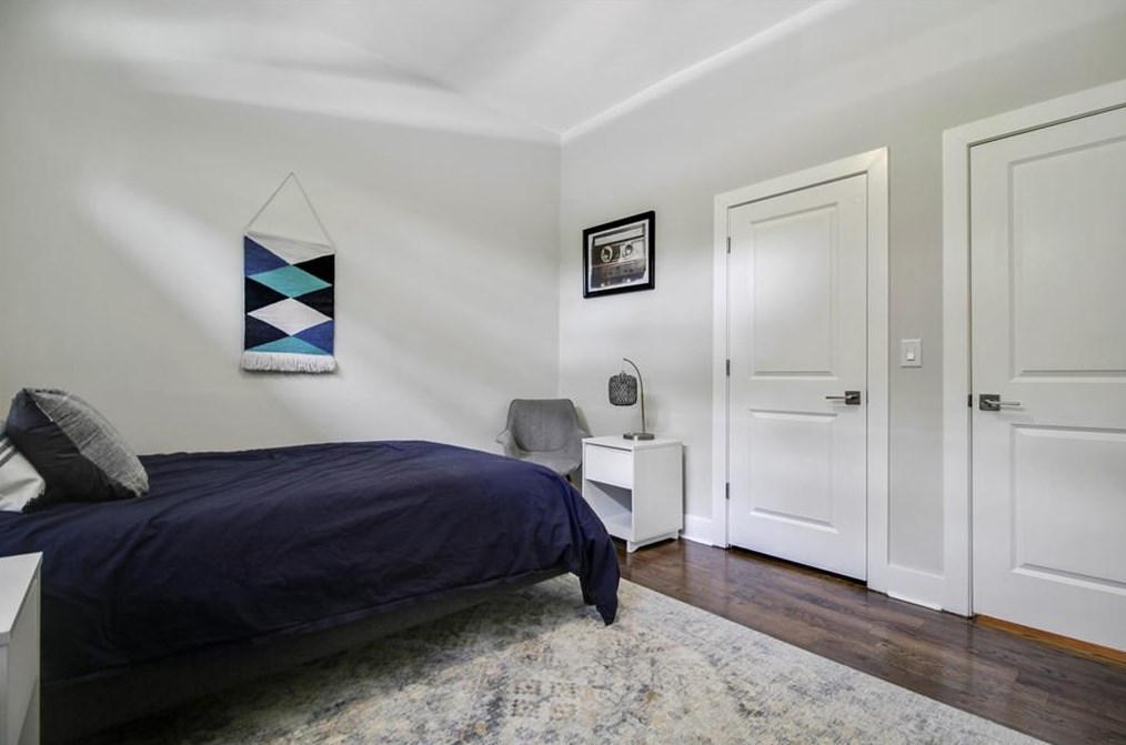 3060 Glendale Ct, Decatur GA  30032-5802 exterior