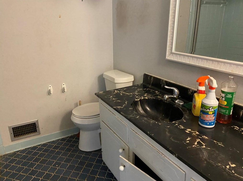 3939 Pinehurst Ct, Decatur GA  30034-5214 exterior