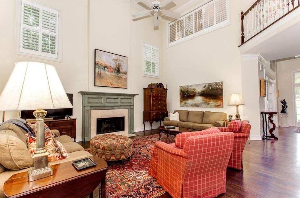 846 Springside Ct, Atlanta GA 30342-3557 exterior