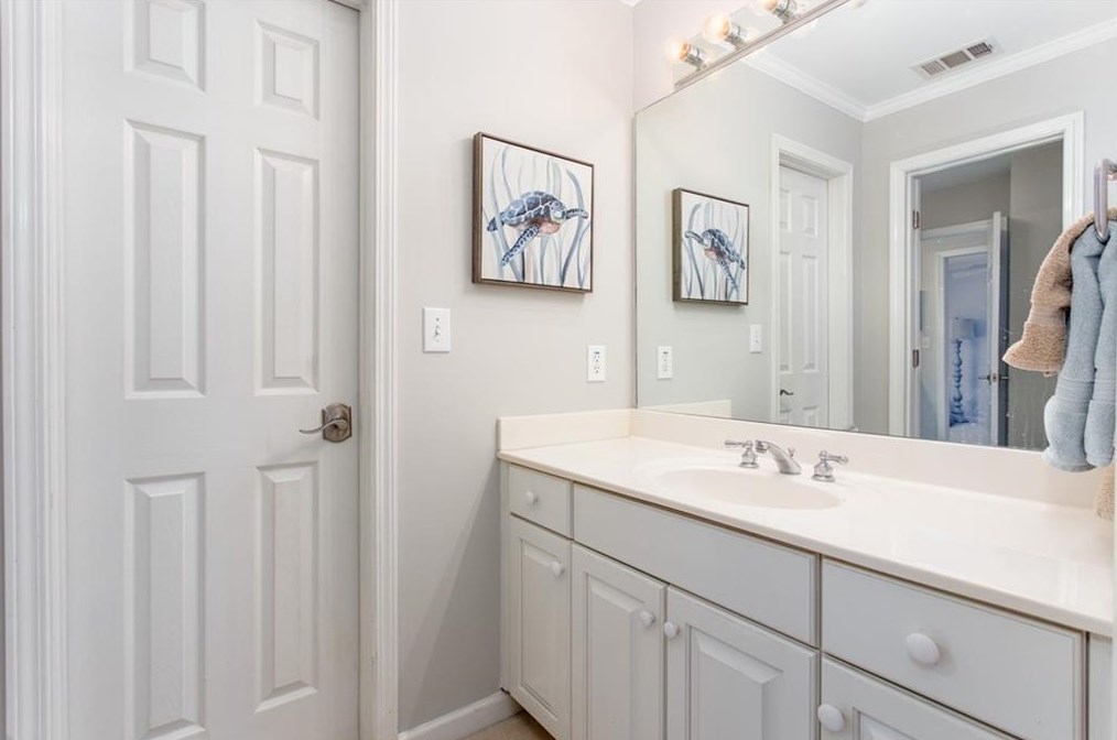 846 Springside Ct, Atlanta GA 30342-3557 exterior