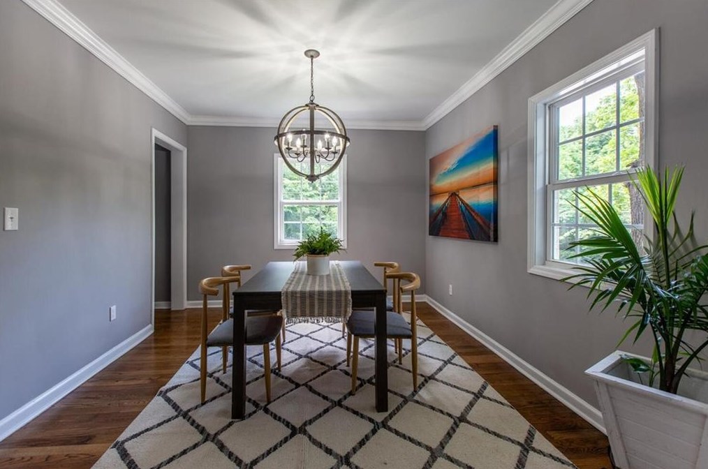 1626 Oak Knl Cir, Atlanta GA  30315-5208 exterior