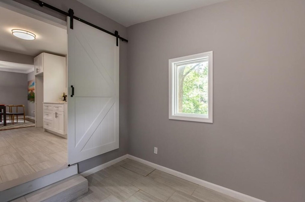 1626 Oak Knl Cir, Atlanta GA  30315-5208 exterior