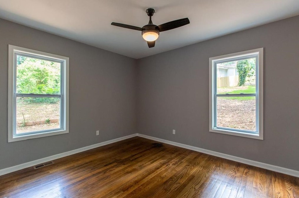 1626 Oak Knl Cir, Atlanta GA  30315-5208 exterior