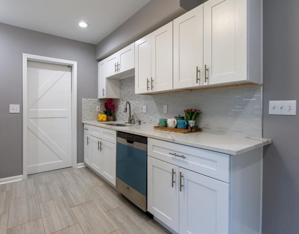 1626 Oak Knl Cir, Atlanta GA  30315-5208 exterior