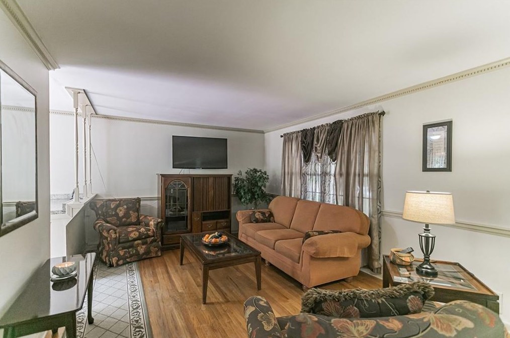 4032 Gretna Green Dr, Decatur GA  30035-1351 exterior