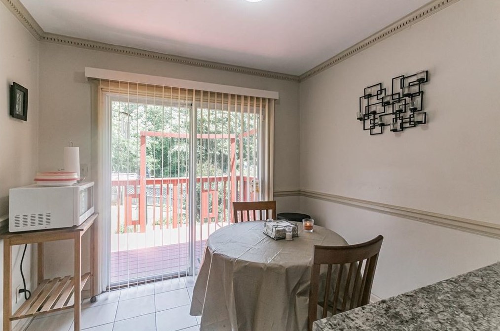 4032 Gretna Green Dr, Decatur GA  30035-1351 exterior