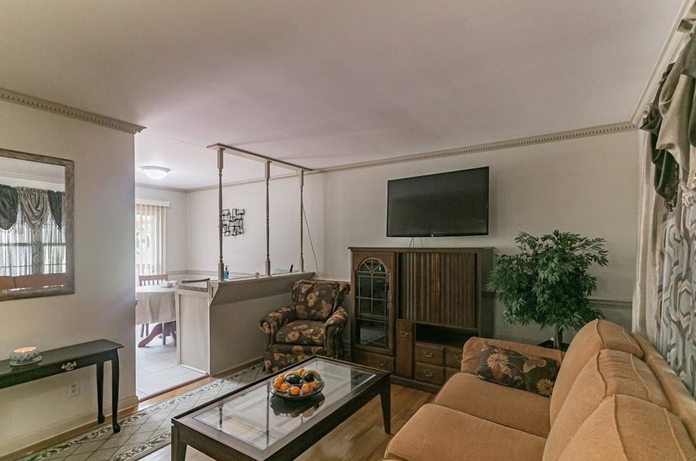 4032 Gretna Green Dr, Decatur GA  30035-1351 exterior