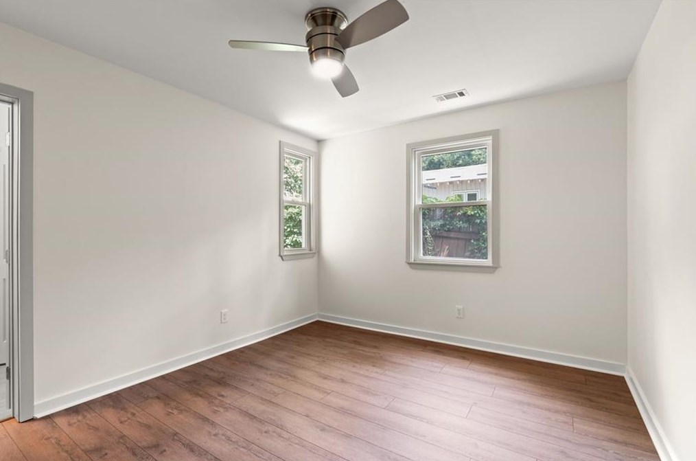 1231 Thomas Rd, Decatur GA  30030-4618 exterior