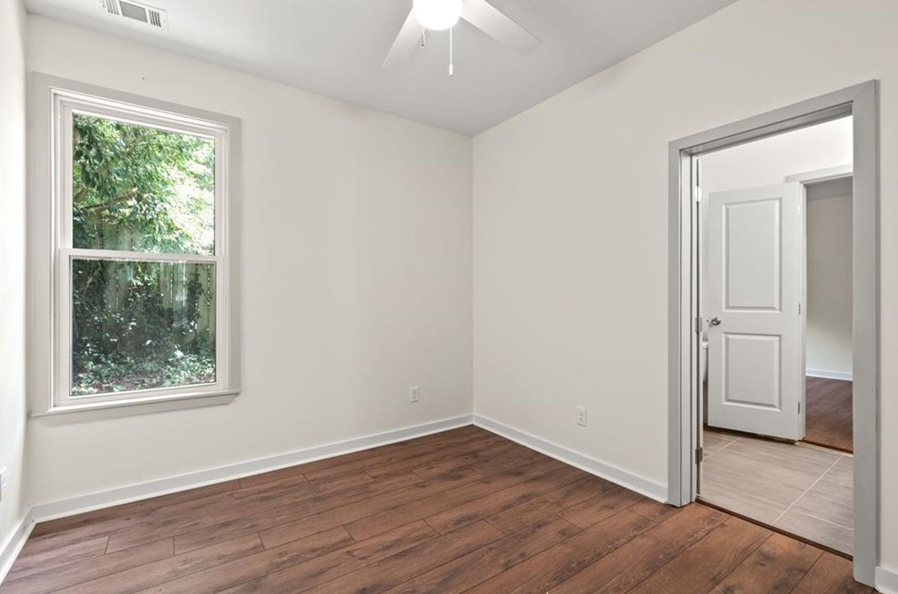 1231 Thomas Rd, Decatur GA  30030-4618 exterior