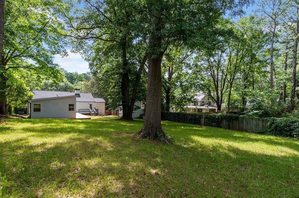 1231 Thomas Rd, Decatur GA  30030-4618 exterior