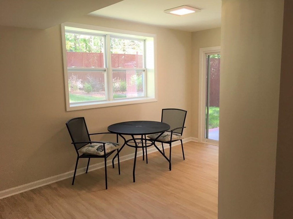 3691 Cedar Ridge Dr, Smyrna GA  30080-5648 exterior