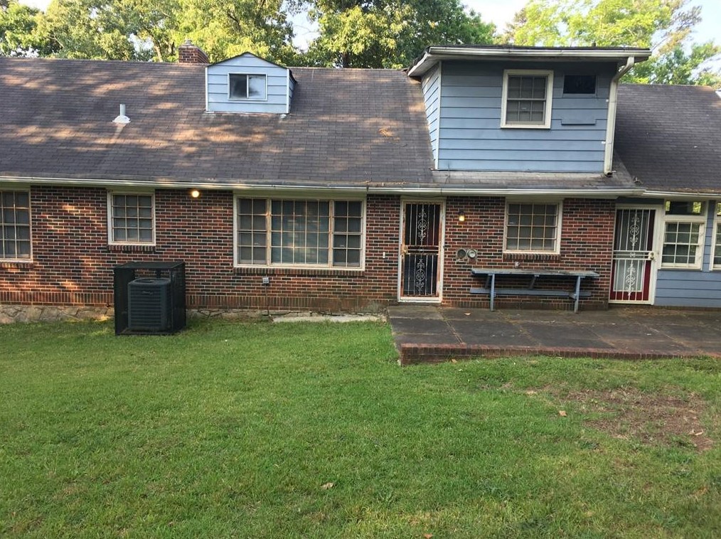 3416 Rainbow Dr, Decatur GA  30034-1807 exterior