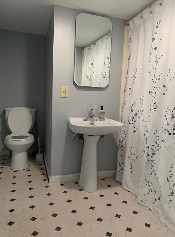 3518 Moonlight Ct, Decatur GA  30034-4942 exterior